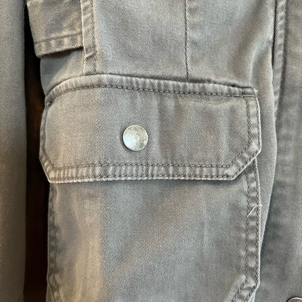 LOFT Jacket - Picture 7 of 9